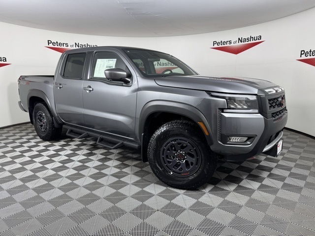 2026 Nissan Frontier PRO-4X's photo