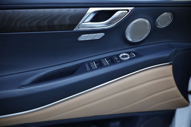 2024 Genesis GV80 3.5T Advanced photo 12