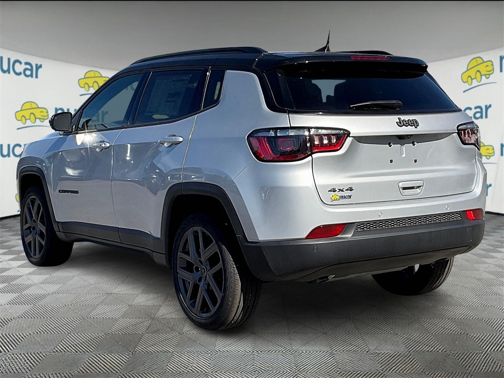 2026 Jeep Compass Limited Altitude photo 3