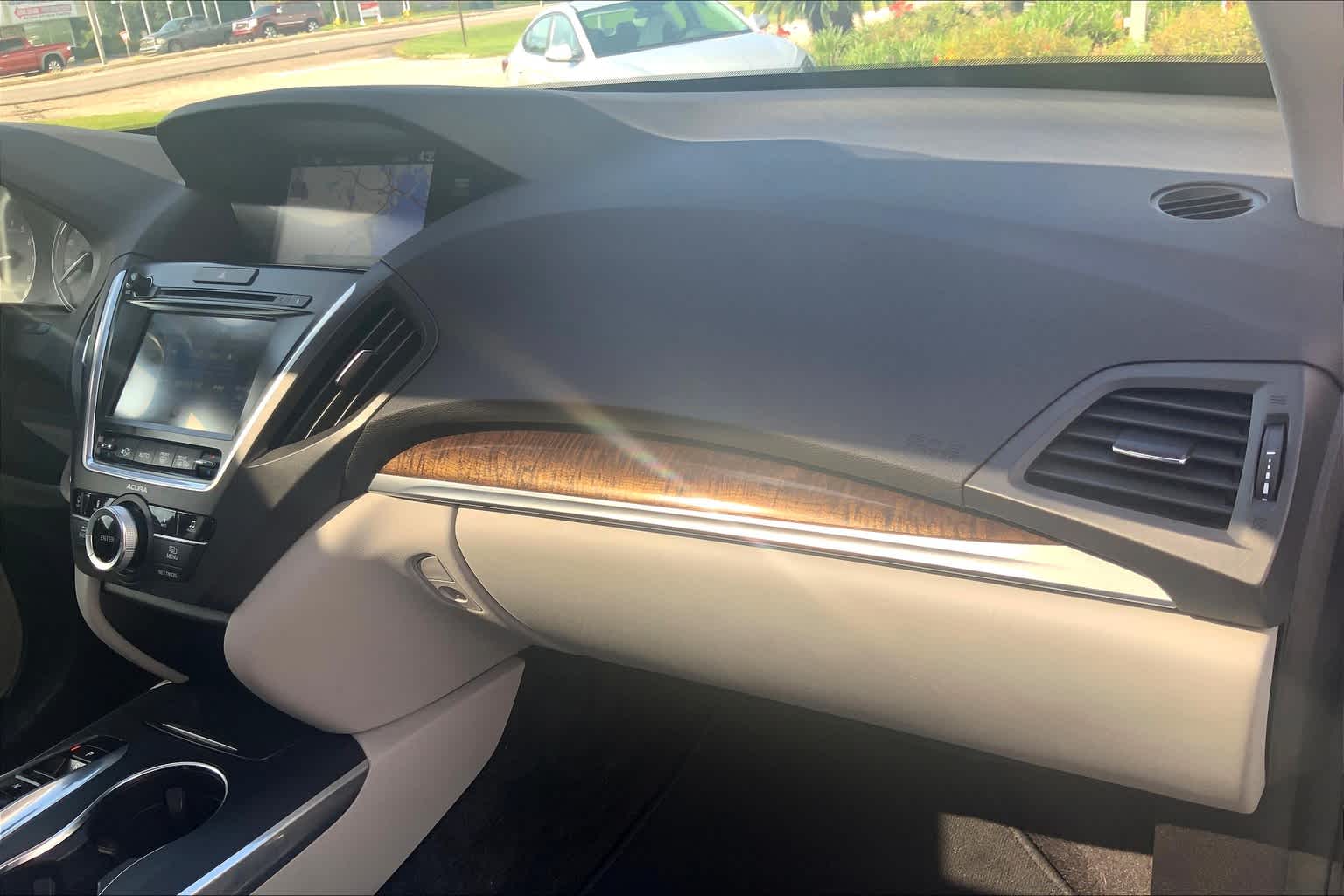 2017 Acura MDX Technology photo 18