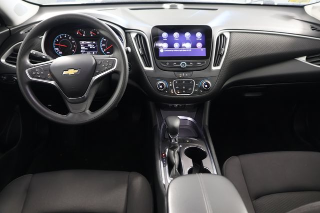 Used 2022 Chevrolet Malibu 1LT with VIN 1G1ZD5ST3NF147037 for sale in Johnston, RI