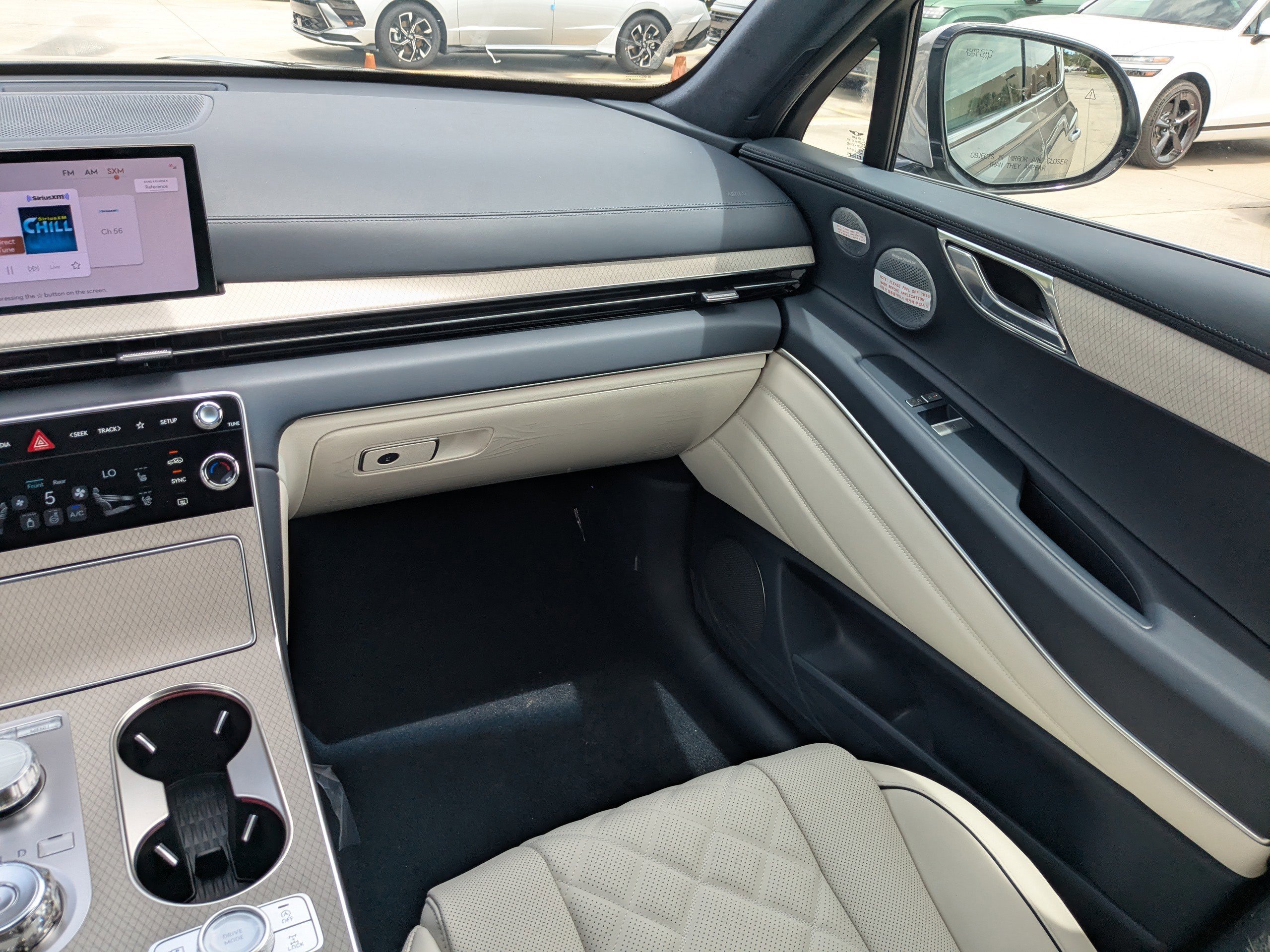 2025 Genesis GV80 3.5T Prestige photo 11