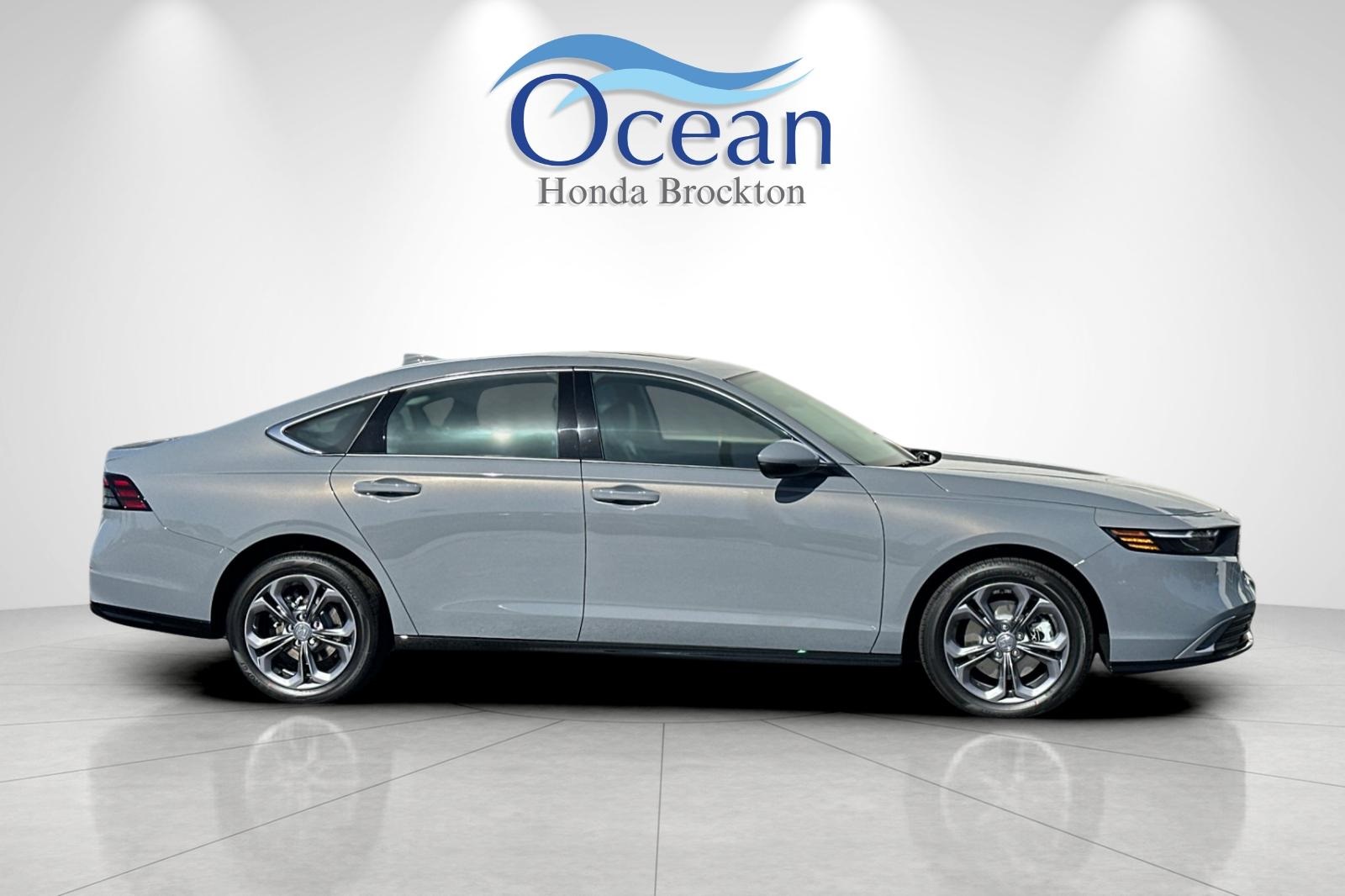 2025 Honda Accord Hybrid EX-L photo 6