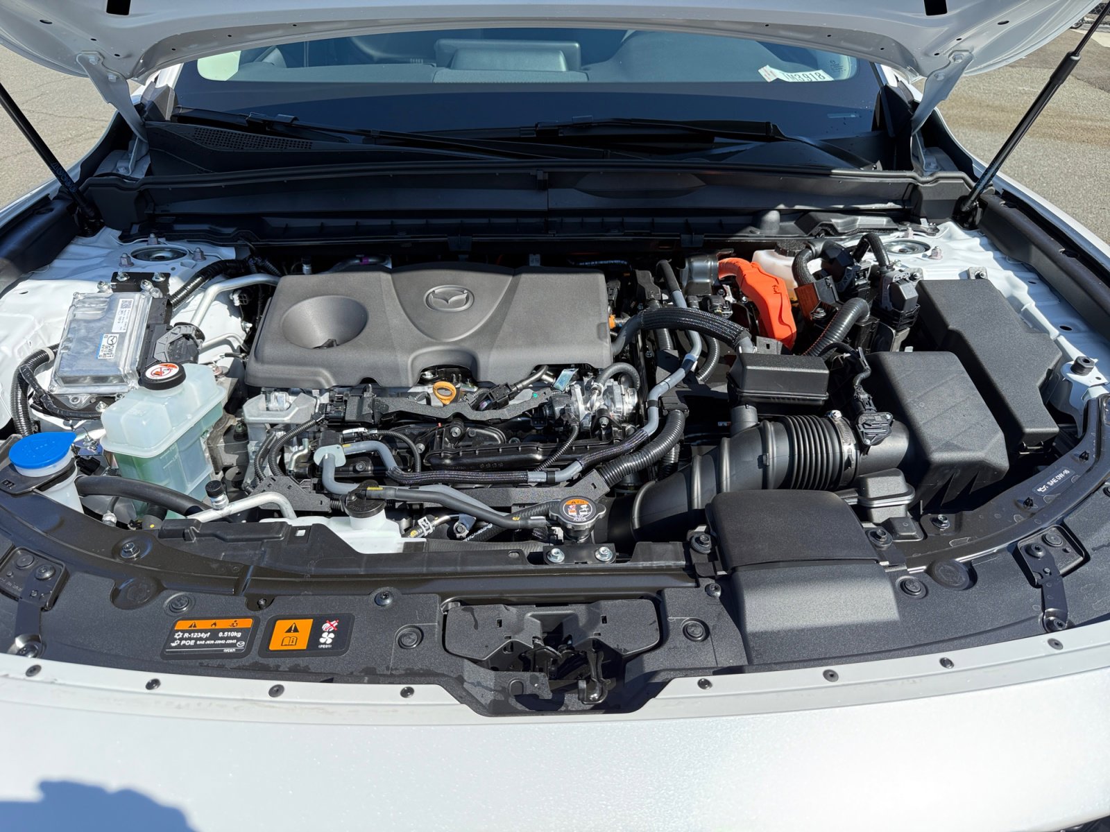2025 Mazda CX-50 Preferred photo 19