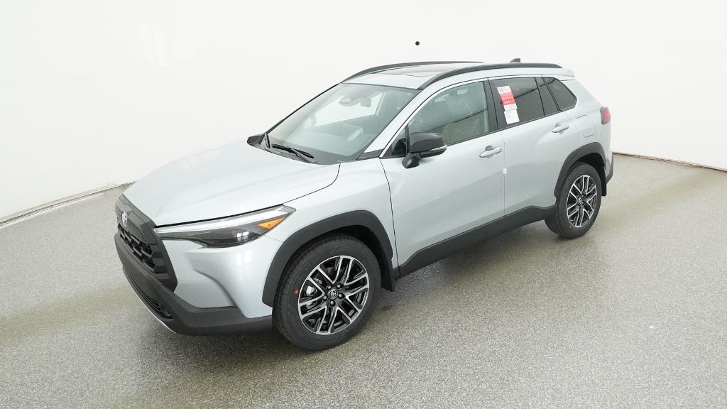 2026 Toyota Corolla Cross XLE's photo