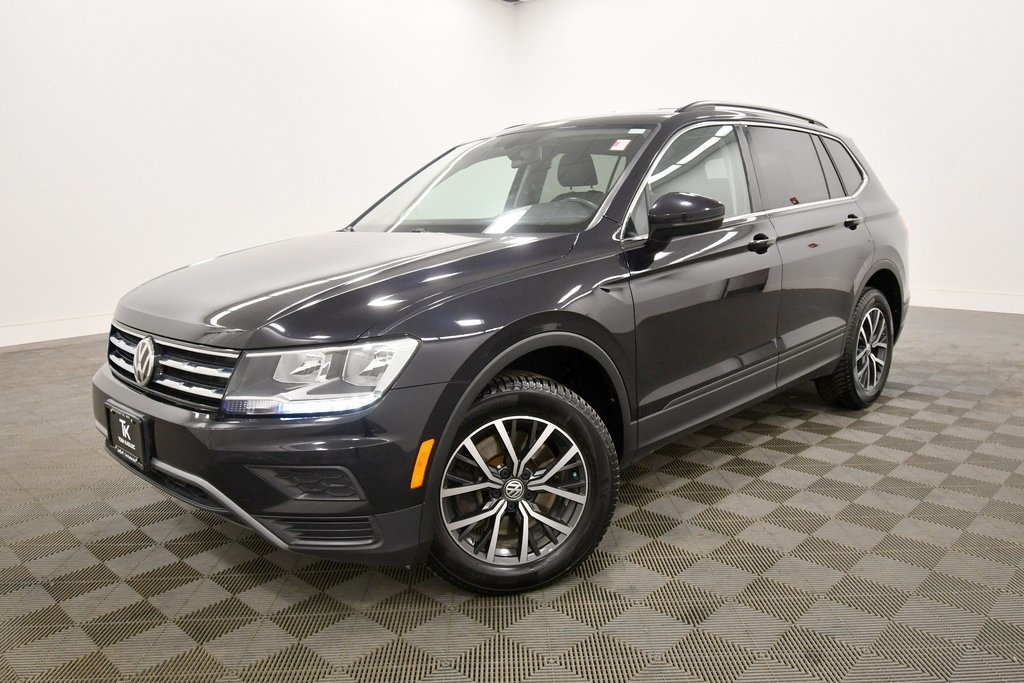 Used 2019 Volkswagen Tiguan SE with VIN 3VV2B7AX9KM077670 for sale in Rochester, Minnesota