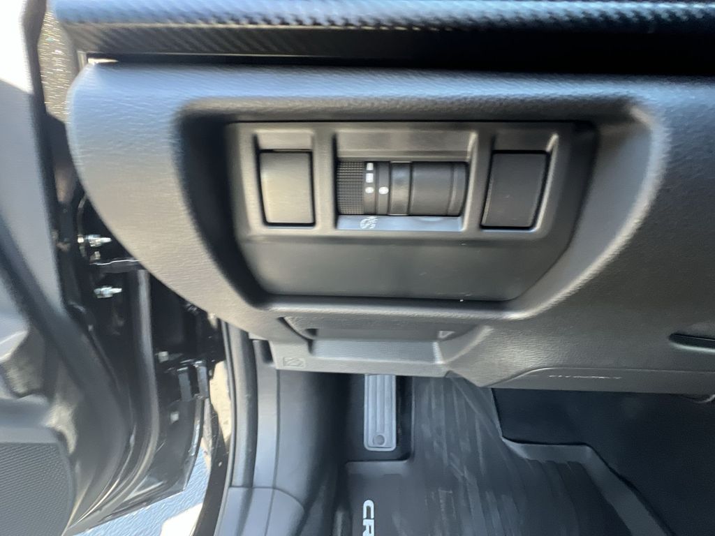 2025 Subaru Crosstrek Premium photo 14