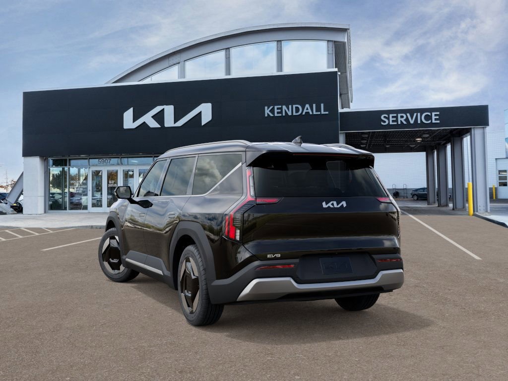 2026 Kia EV9 Wind photo 2