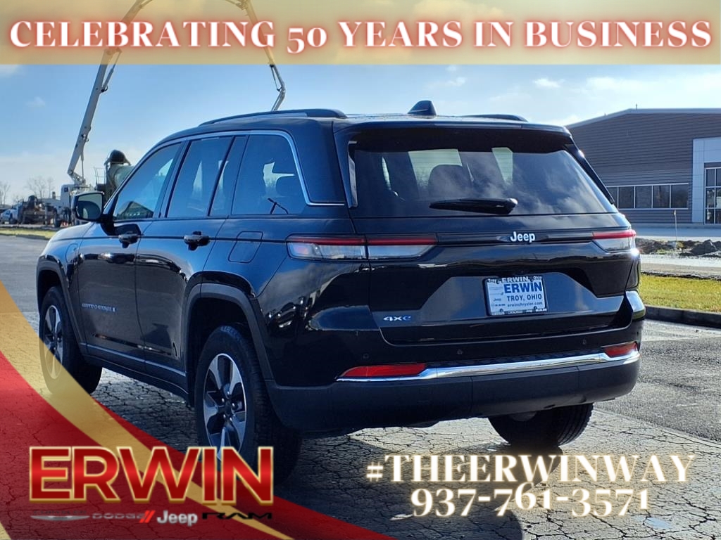 2024 Jeep Cherokee Limited 4xe photo 5
