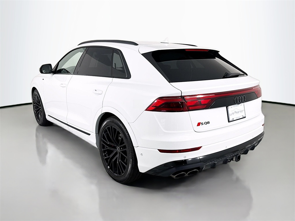 2024 Audi SQ8 Prestige photo 3