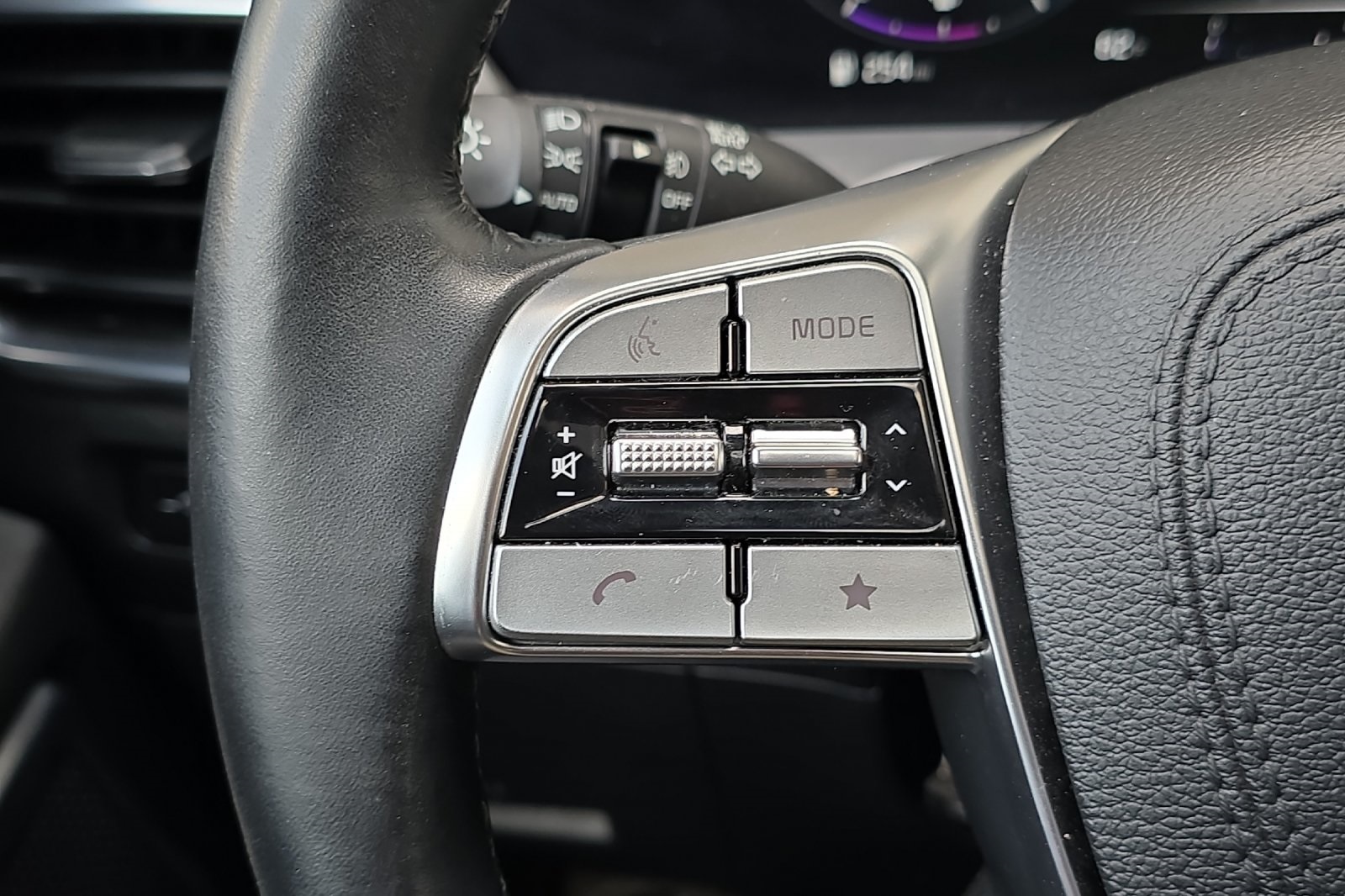 2024 Kia Telluride X-Line photo 12