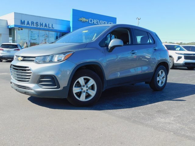Used 2020 Chevrolet Trax LS with VIN 3GNCJNSB5LL170374 for sale in Carrollton, KY