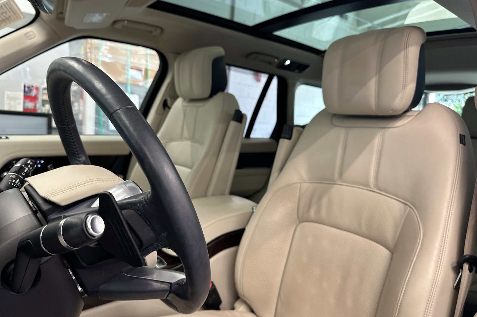 2021 Land Rover Range Rover HSE Westminster Edition photo 5