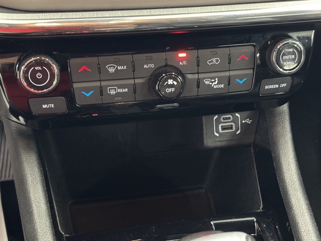 2024 Jeep Compass Limited photo 23