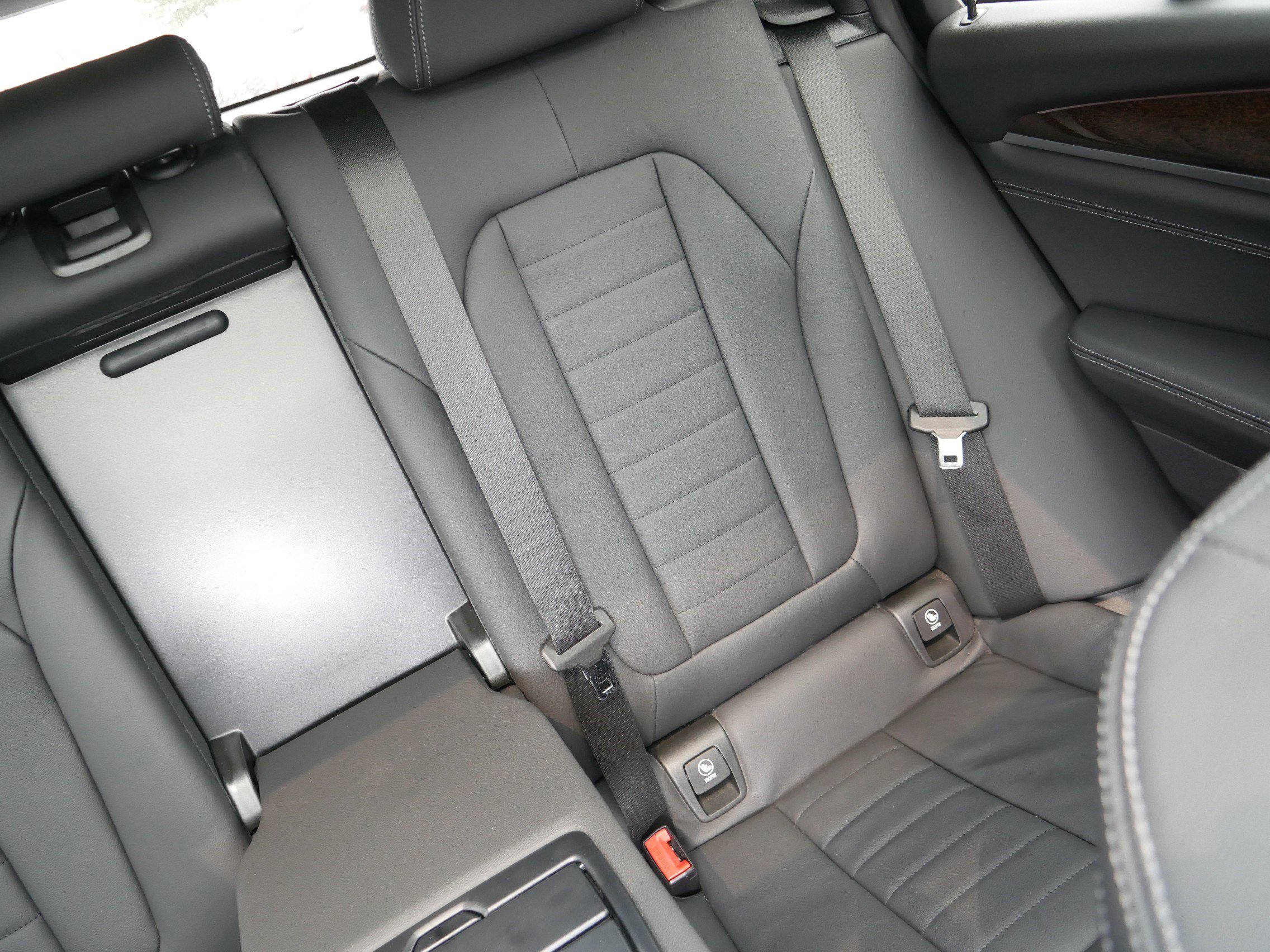 Used 2019 BMW X4 xDrive30i with VIN 5UXUJ3C55KLG57614 for sale in Bloomington, Minnesota