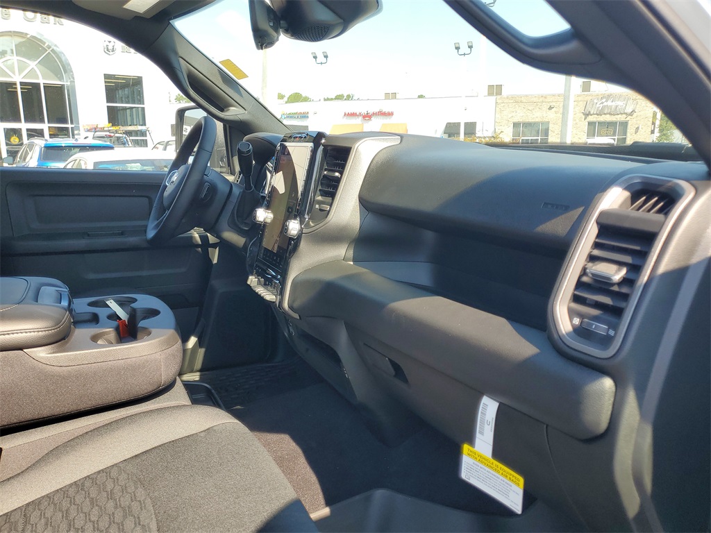 2026 Ram 2500 Tradesman photo 30