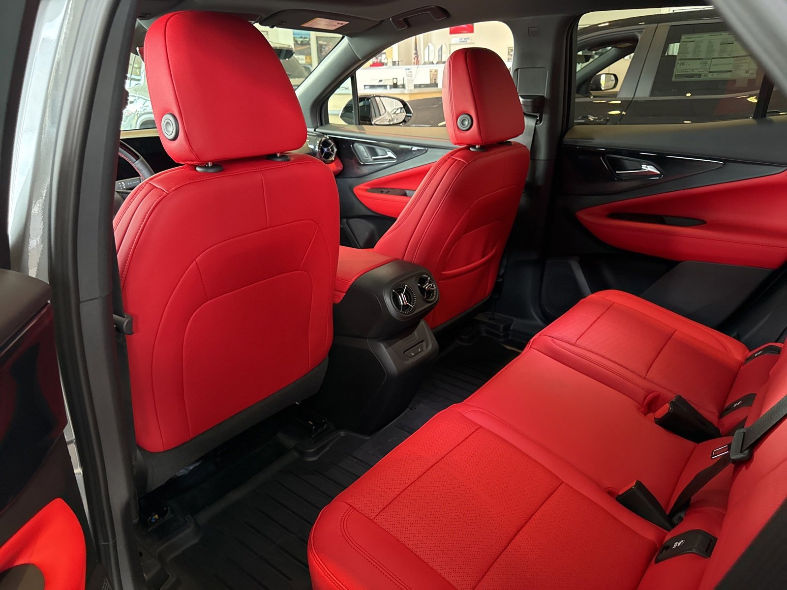2026 Chevrolet Blazer EV photo 10