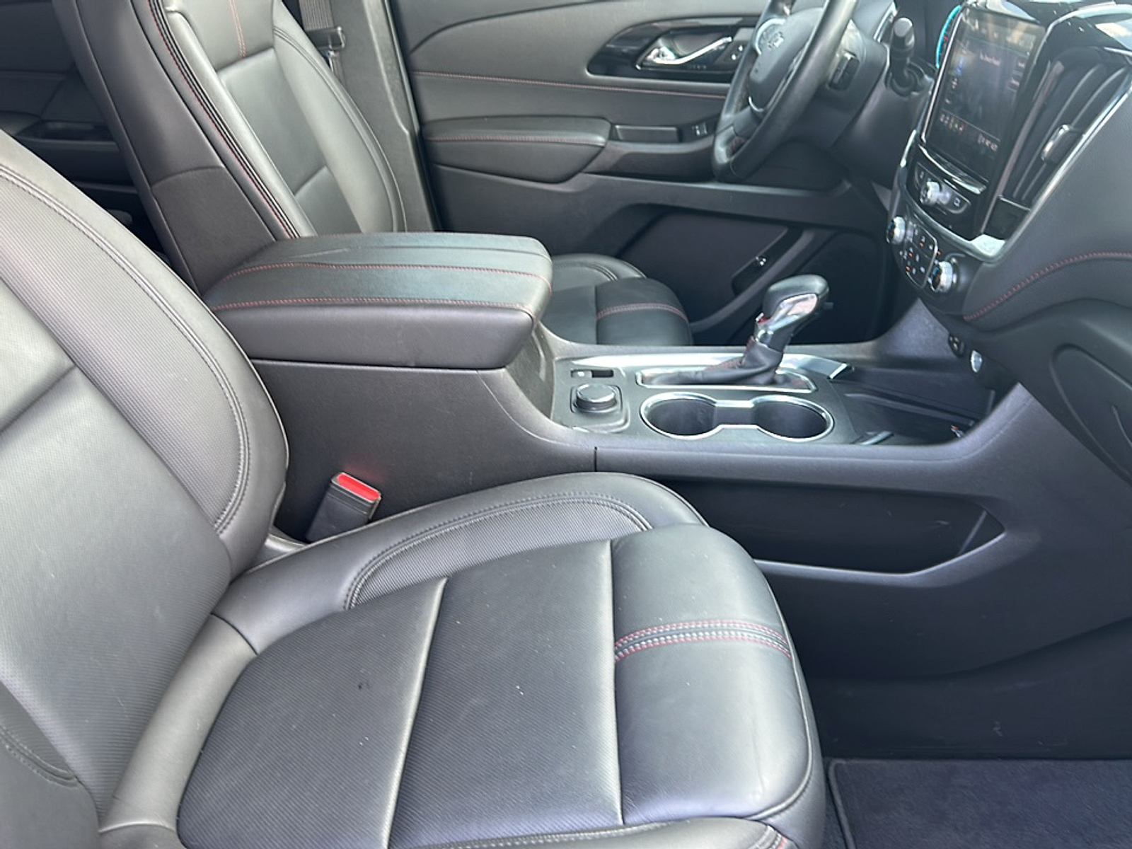 2023 Chevrolet Traverse RS photo 9