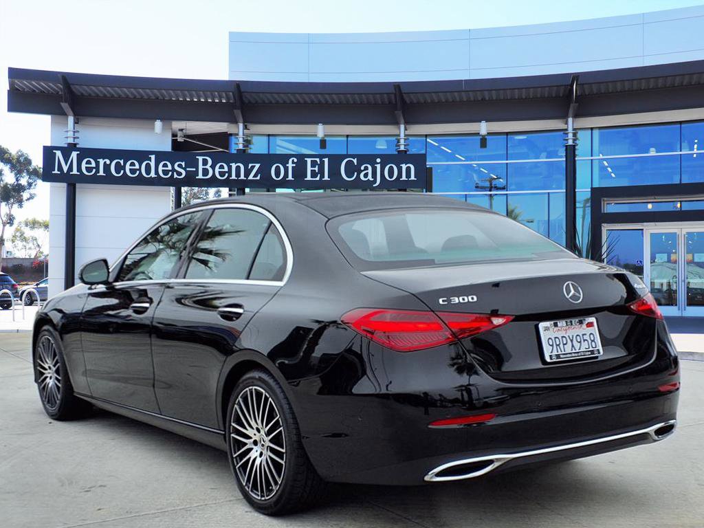 2025 Mercedes Benz C 300 4MATIC photo 3