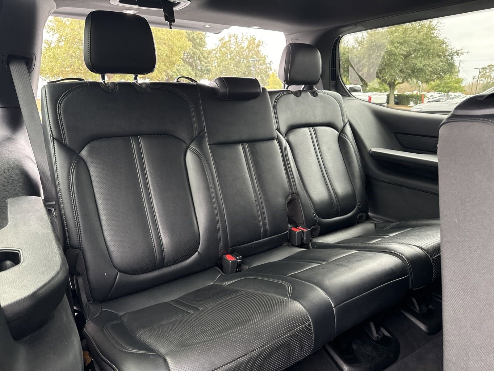 2022 Jeep Wagoneer Series III photo 29