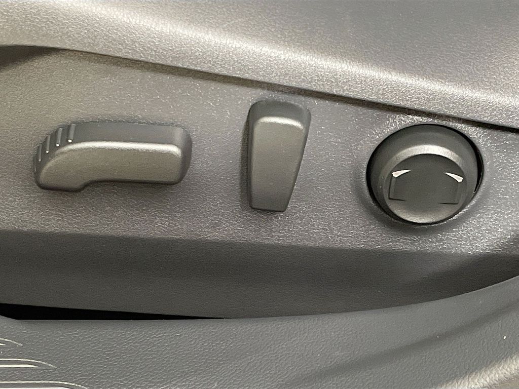 2025 Subaru Legacy Premium photo 18