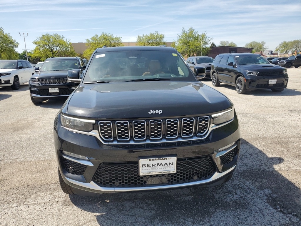 2025 Jeep Grand Cherokee Summit Reserve photo 2