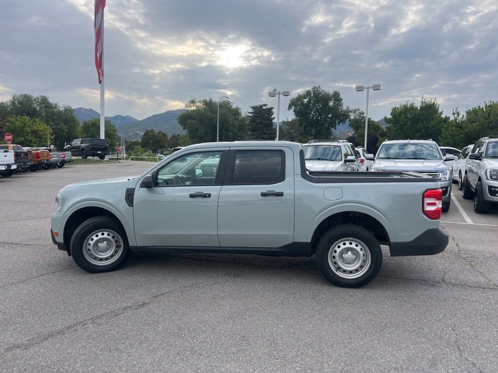 2023 Ford Maverick XL photo 10