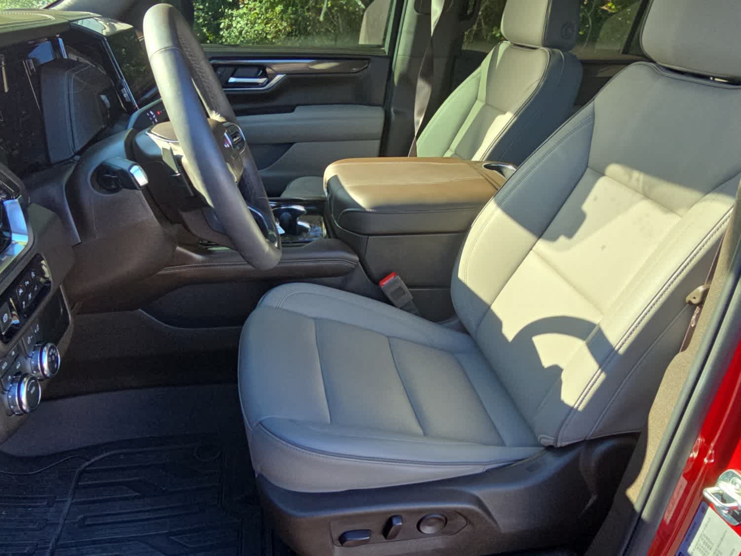 2025 Gmc Yukon XL photo 8