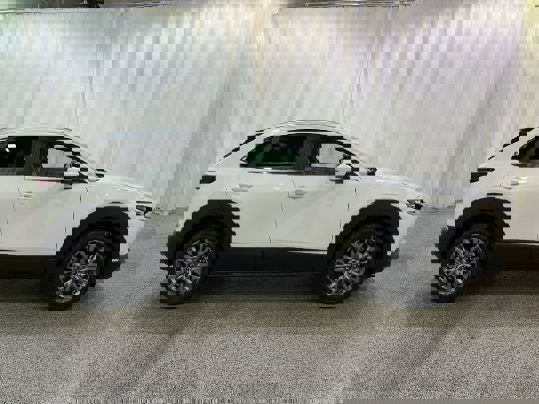 2025 Mazda CX-30 2.5 S Preferred photo 4