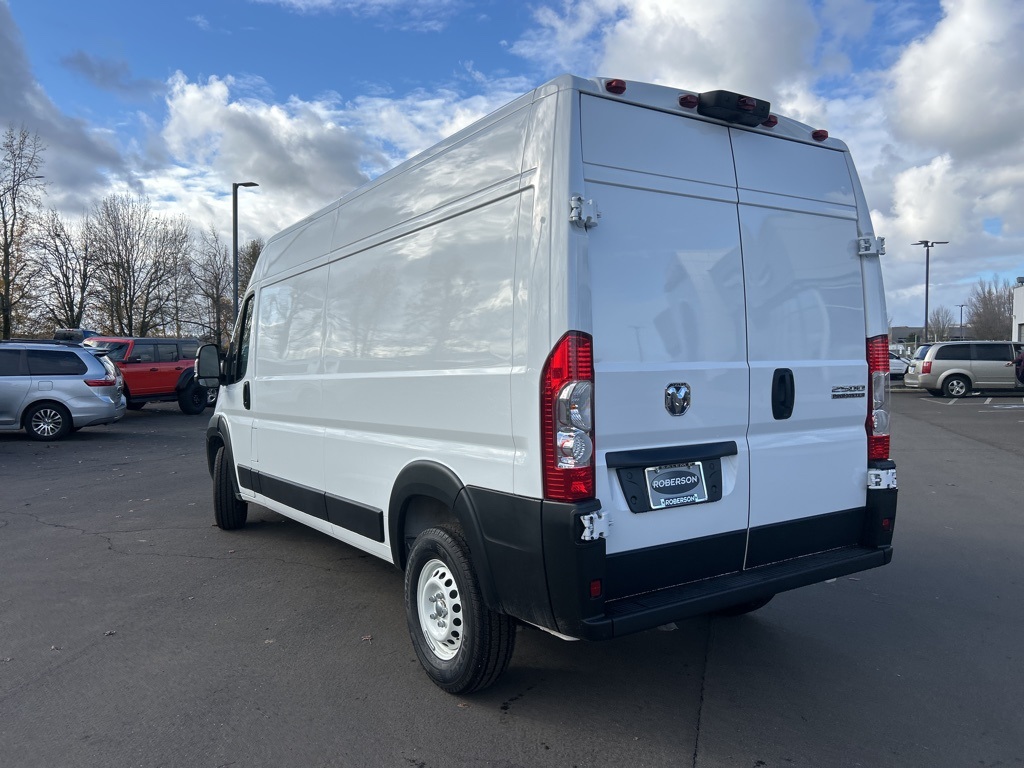 2025 Ram ProMaster 2500 photo 2