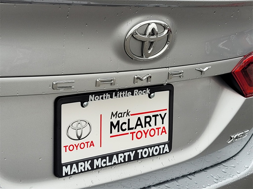 2023 Toyota Camry XSE photo 13
