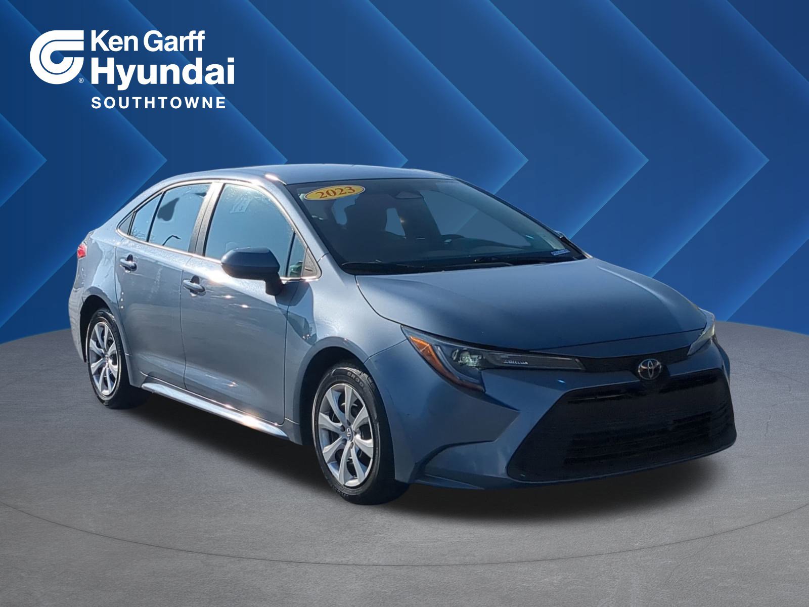 2023 Toyota Corolla LE's photo