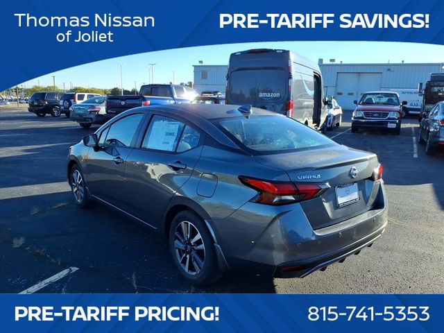 2025 Nissan Versa SV photo 4