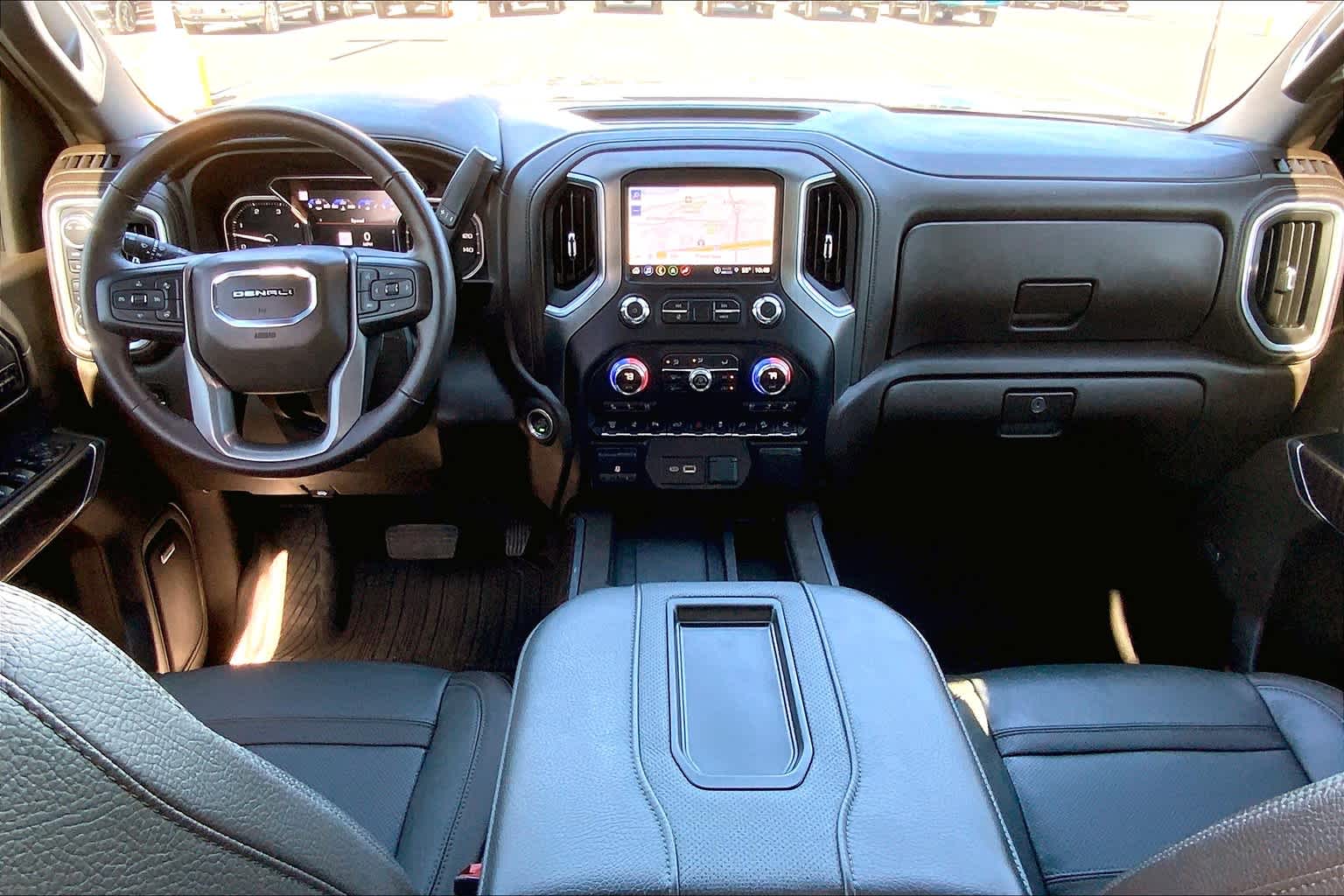 2022 Gmc Sierra HD Denali photo 13