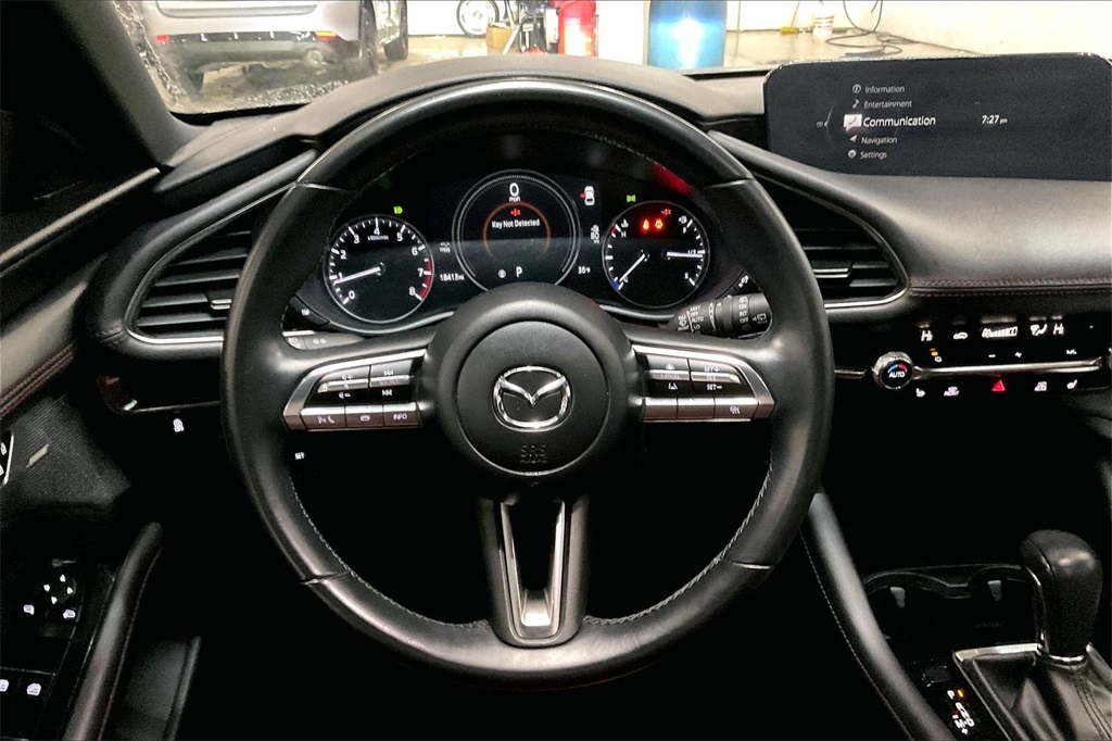 2023 MAZDA MAZDA3 - Image 3