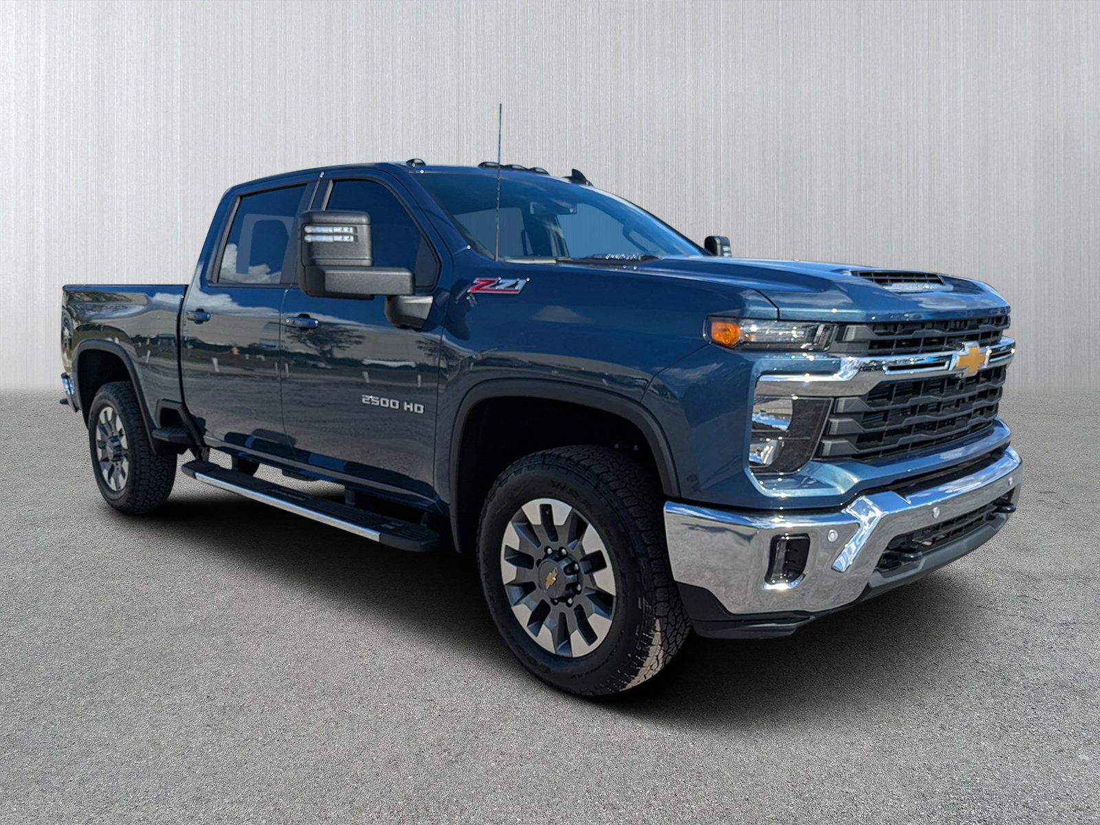 2026 Chevrolet Silverado HD LT's photo