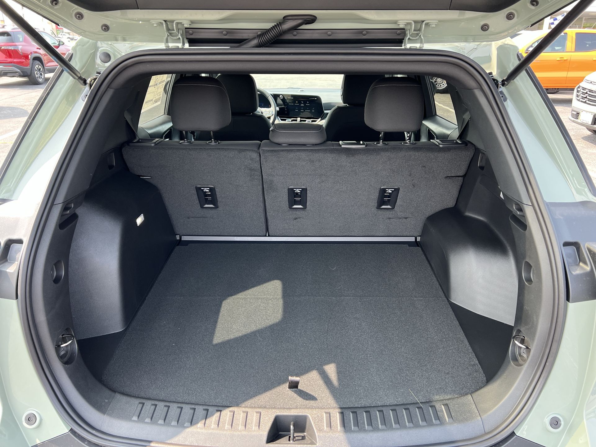 2026 Chevrolet Equinox LT photo 3