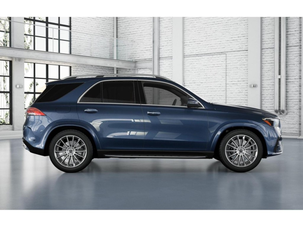 2026 Mercedes Benz GLE 450 4MATIC photo 2