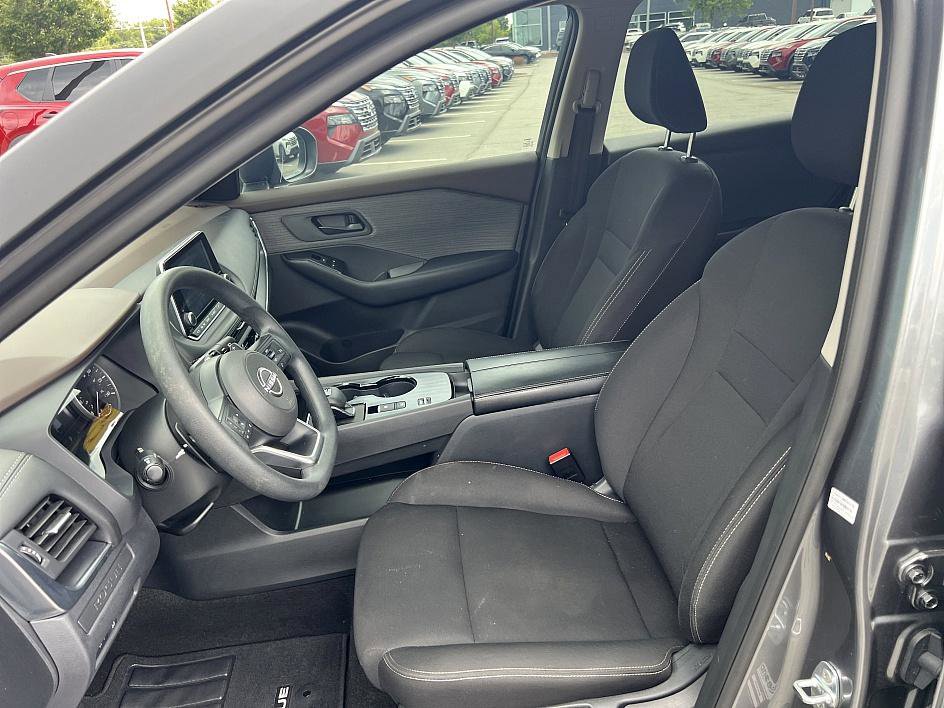 2023 Nissan Rogue S photo 14