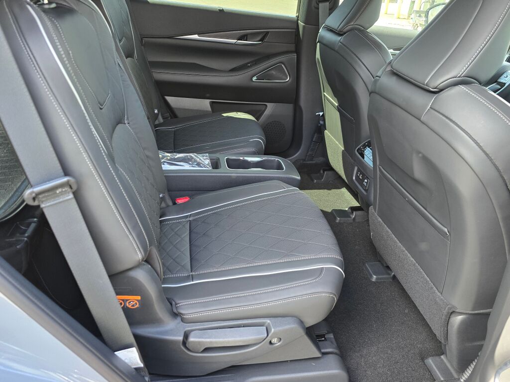 2025 Infiniti QX60 Autograph AWD photo 13