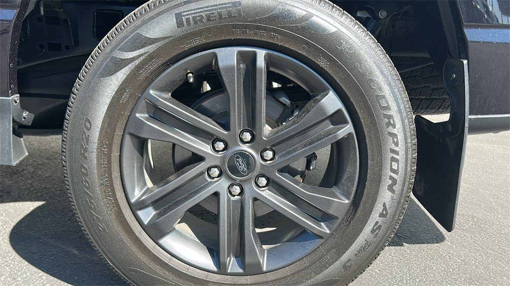 2021 Ford F-150 Lariat photo 10
