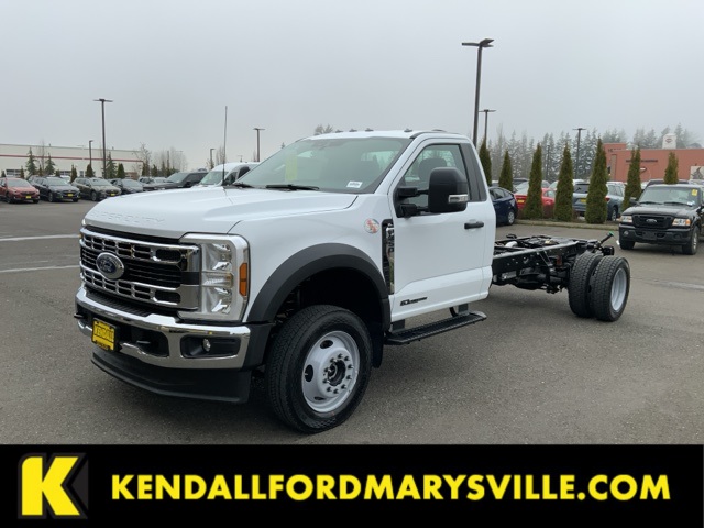 2024 Ford F-450 Super Duty Chassis Cab XL's photo