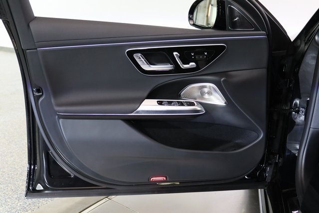 2025 Mercedes Benz E 350 4MATIC photo 19