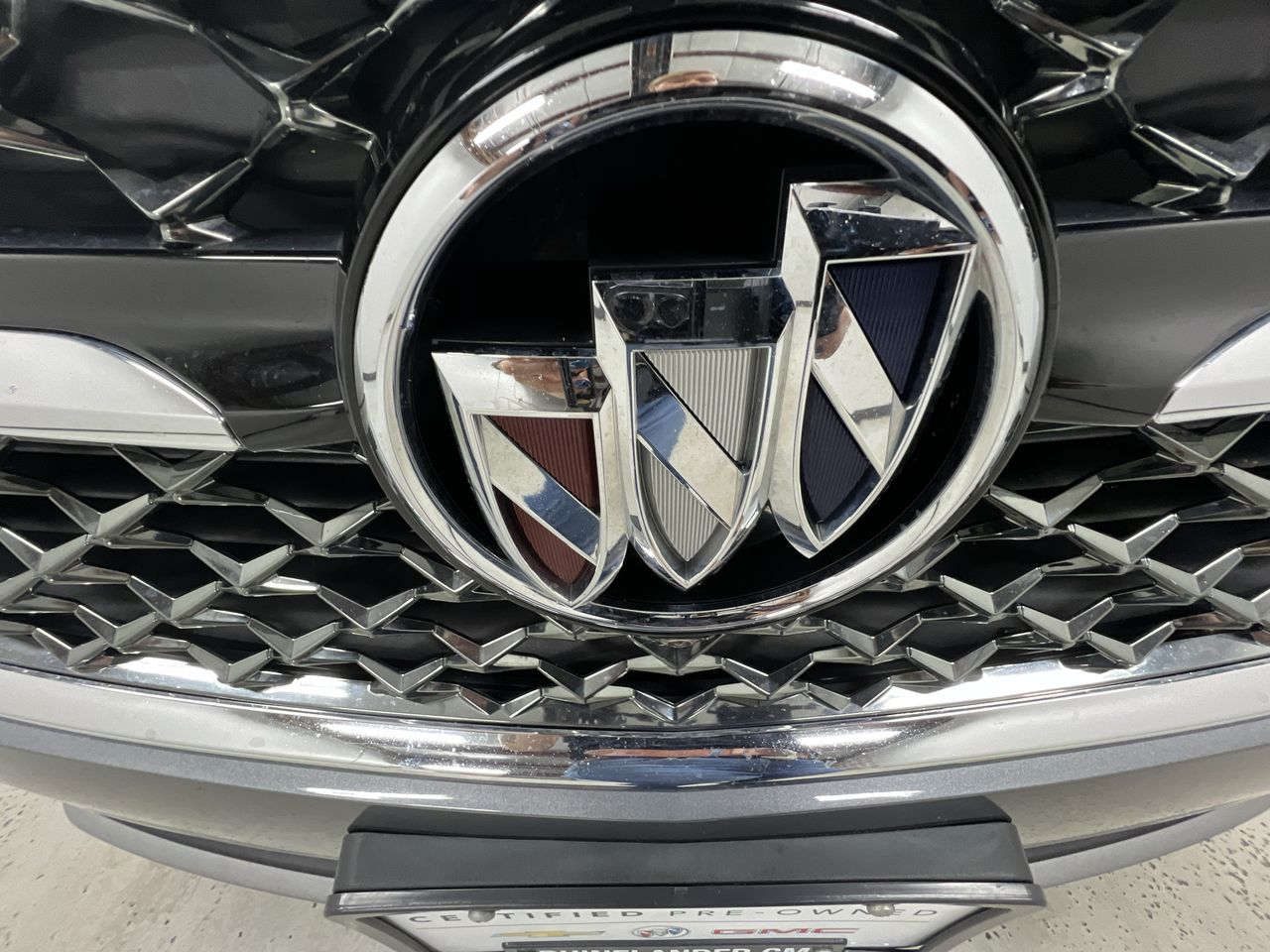 2022 Buick Envision Avenir photo 28