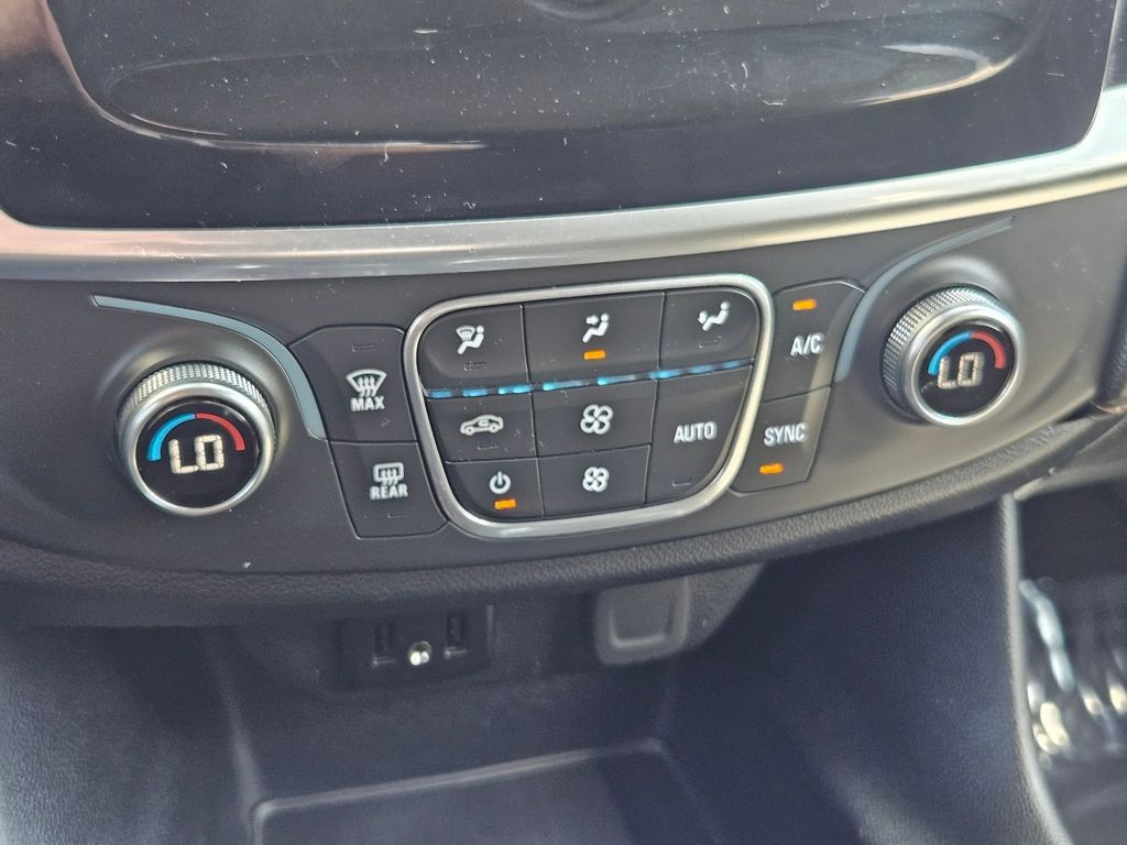 2019 Chevrolet Traverse Cloth photo 19