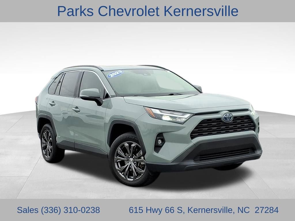 2023 Toyota RAV4 XLE Premium's photo