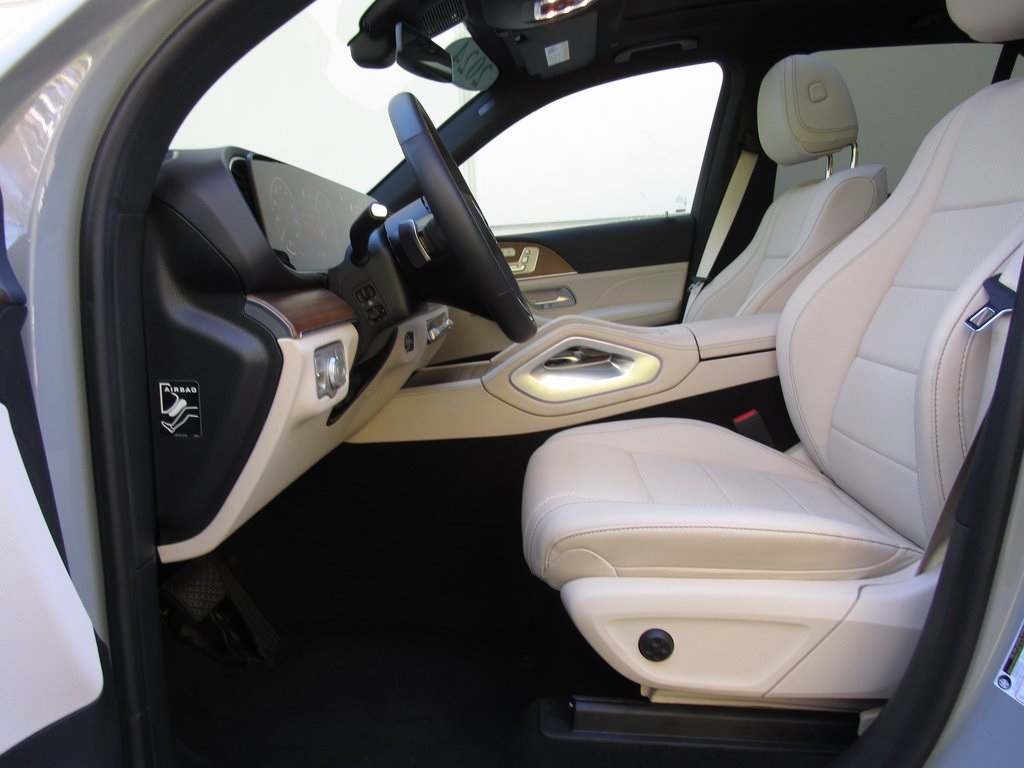 2024 Mercedes Benz GLE 350 4MATIC photo 5