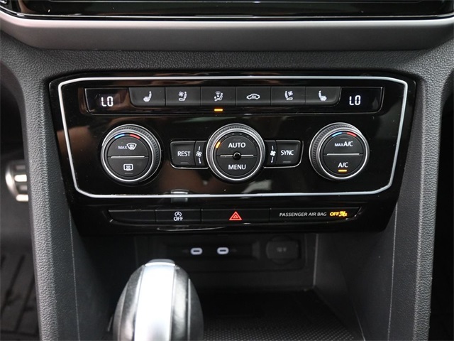 2023 Volkswagen Atlas V6 SEL Premium R-Line photo 6