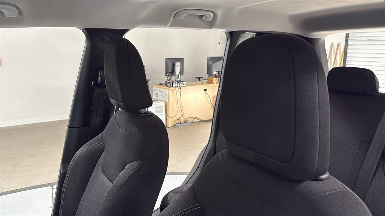 2021 Jeep Renegade Jeepster Sport Upland photo 12