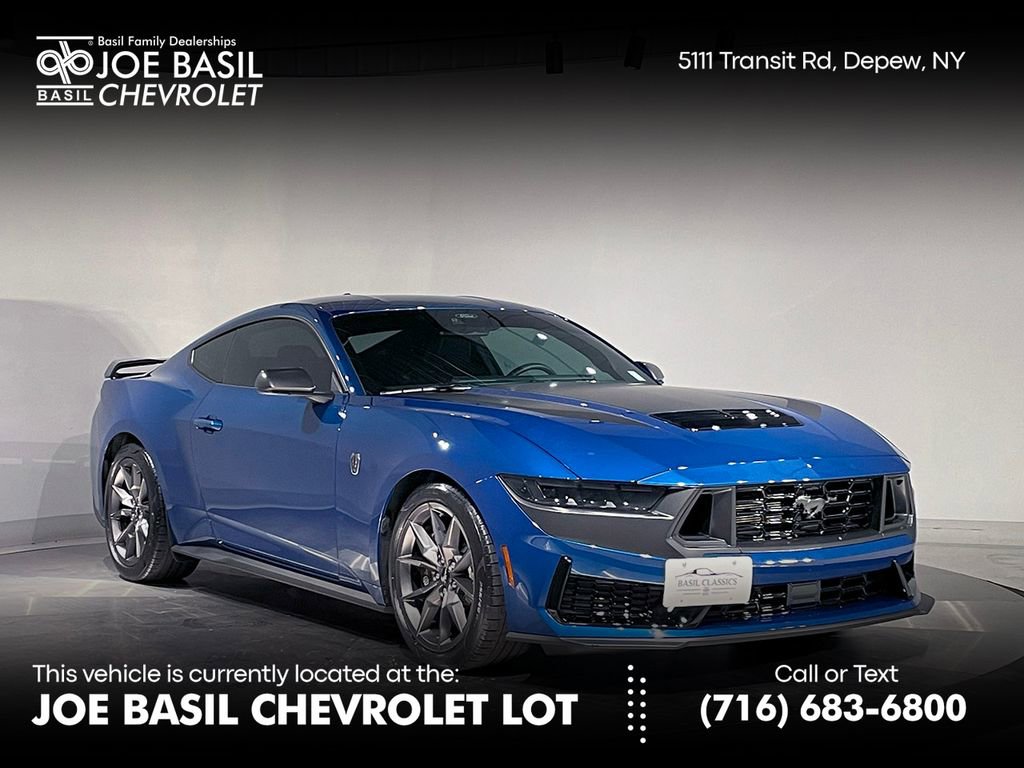 2024 Ford Mustang Dark Horse's photo